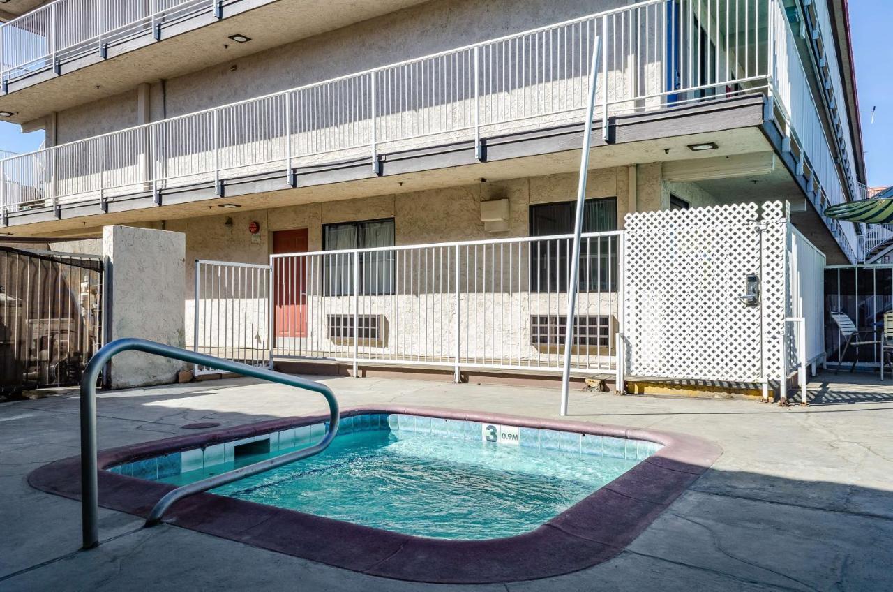 Studio 6-Fresno, Ca - Extended Stay Pinedale Kültér fotó